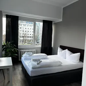 Ootel.com 3*, Berlijn Duitsland